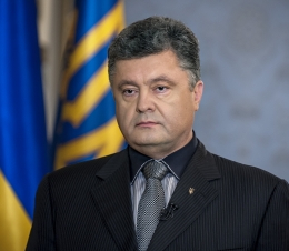 Петро Порошенко віддав наказ припинити вогонь на сході України