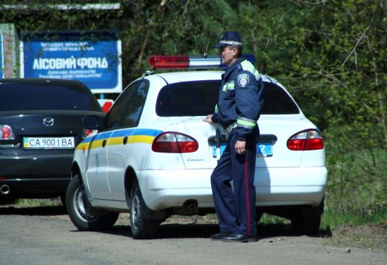 У Донецьку невідомі розстріляли наряд ДАІ, троє співробітників загинуло