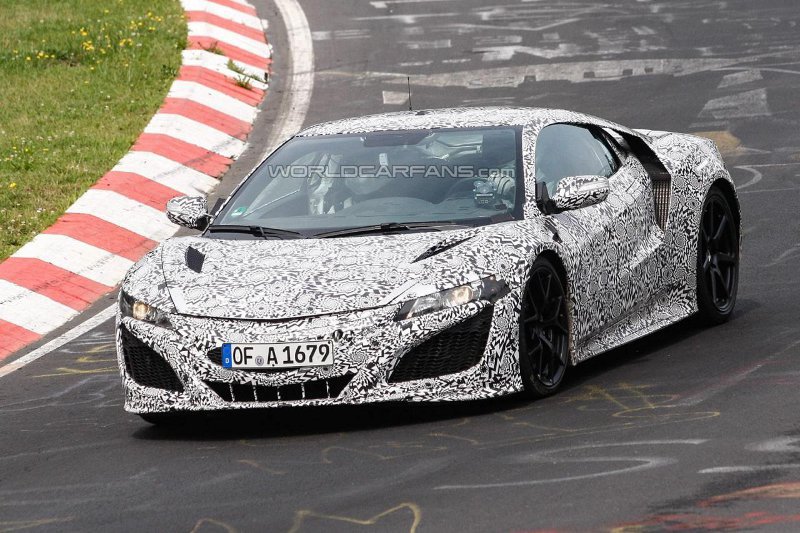 Honda NSX 2015 була помічена на Нюрбургринзі (ФОТО, ВІДЕО)