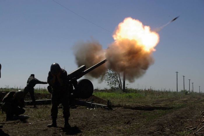 Бойовики обстріляли з артилерії с.Валуйське, зруйновано приватні будинки