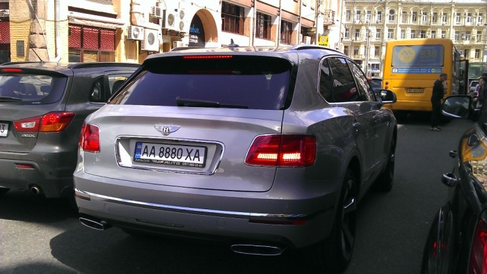 Bentley Bentayga в Києві