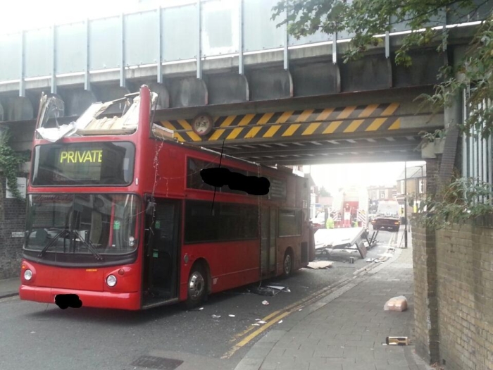 аварія автобуса лондон