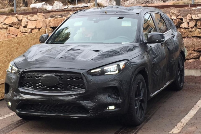 Під час тестів у США помічено кросовер Infiniti QX50