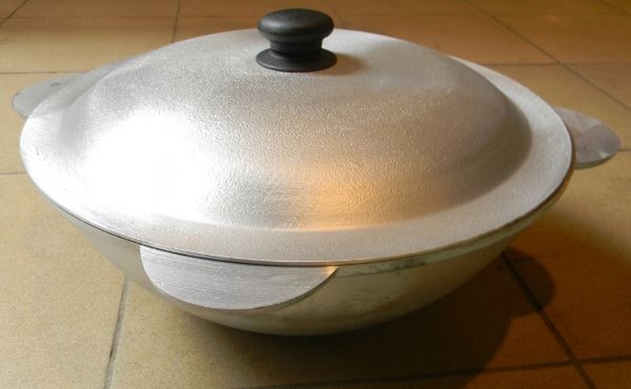 алюмінієвий посуд