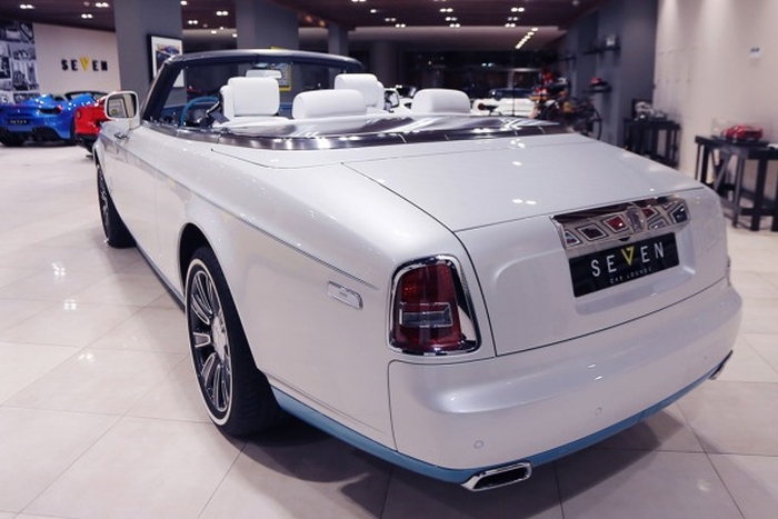 кабріолет Rolls-Royce Phantom