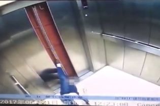 ліфт відрубав ногу