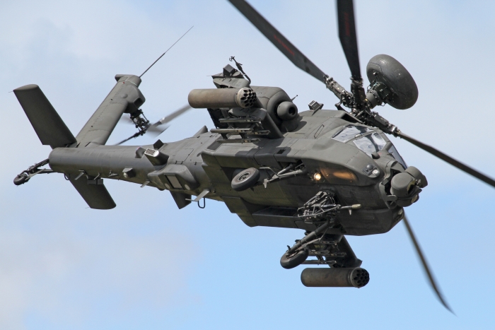 AH - 64 Apache