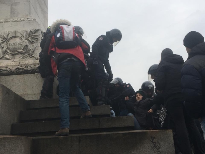бійка між антифашистами та поліцією