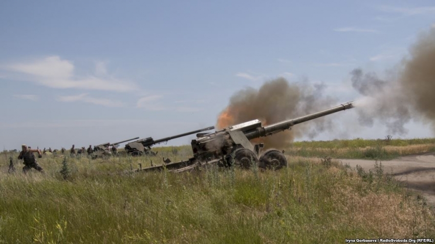 У РФ під час військових навчань снаряди влучили в будинки