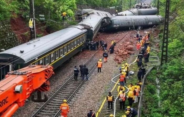 аварія на залізниці китай
