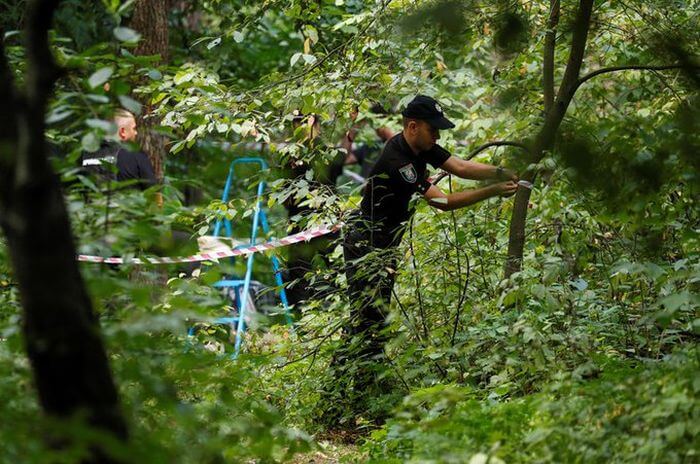 Главу Білоруського дому знайшли повішеним у парку в Києві