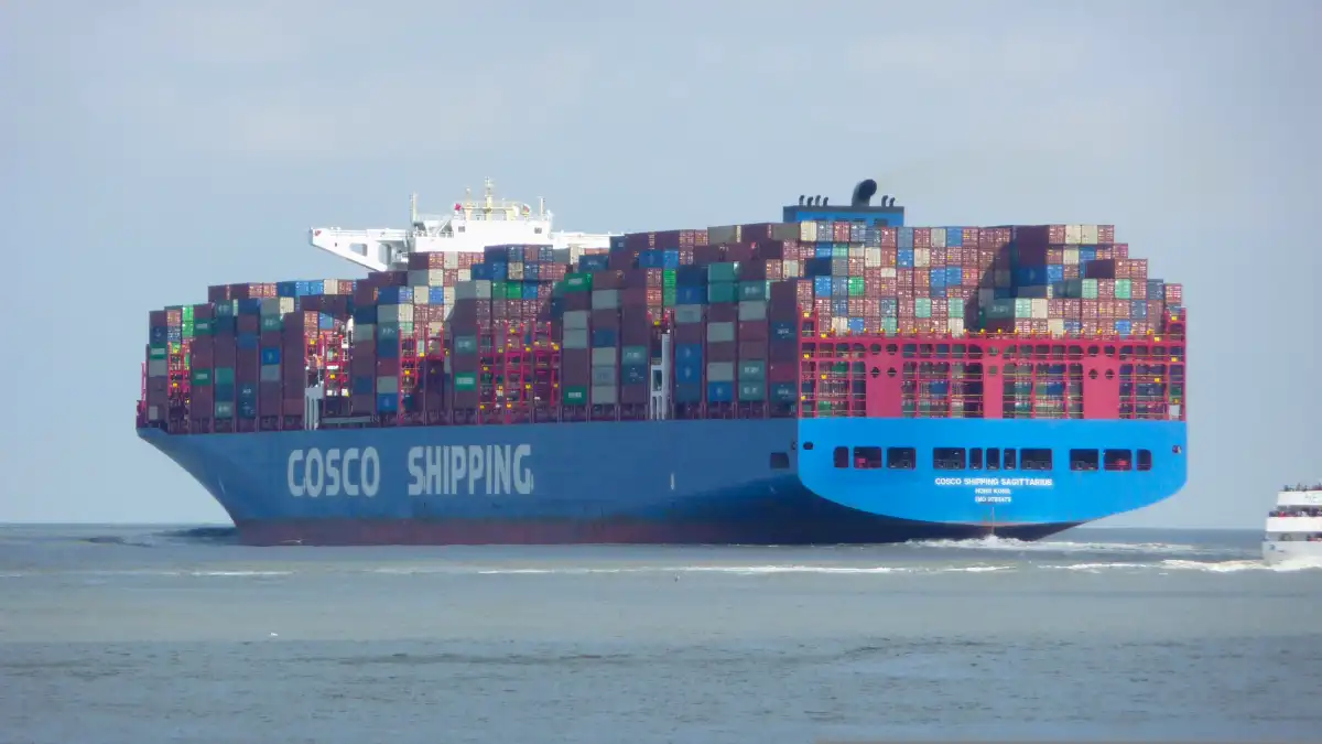 китайські контейнеровози COSCO шпигунство радіоелектронна розвідка SIGINT